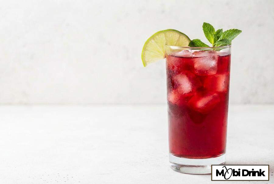 Prosty drink Bacardi Spiced z żurawiną