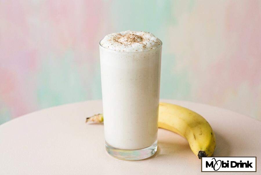 Mleczny drink Banana Cow z gałką muszkatołową