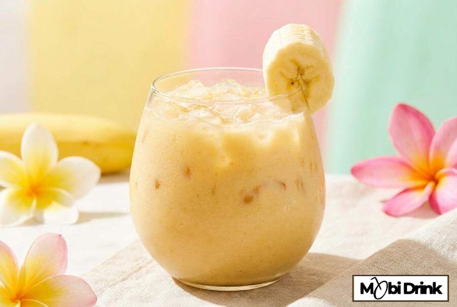 Słodki drink bananowy z orzechówką