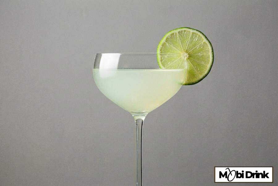 Klasyczne Daiquiri w kieliszku coupe