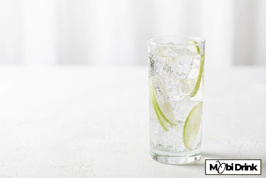 Prosty drink Jack Apple z tonikiem