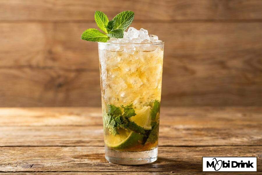 Piwne Mojito bez alkoholu z miętą i kruszonym lodem